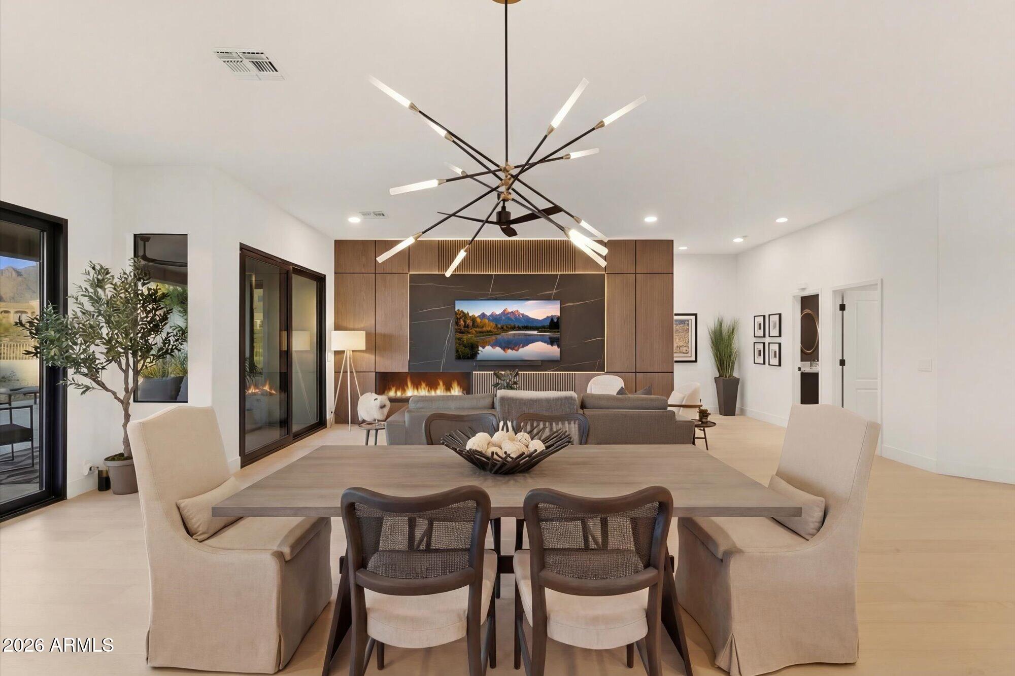 10788 E RAINTREE Drive