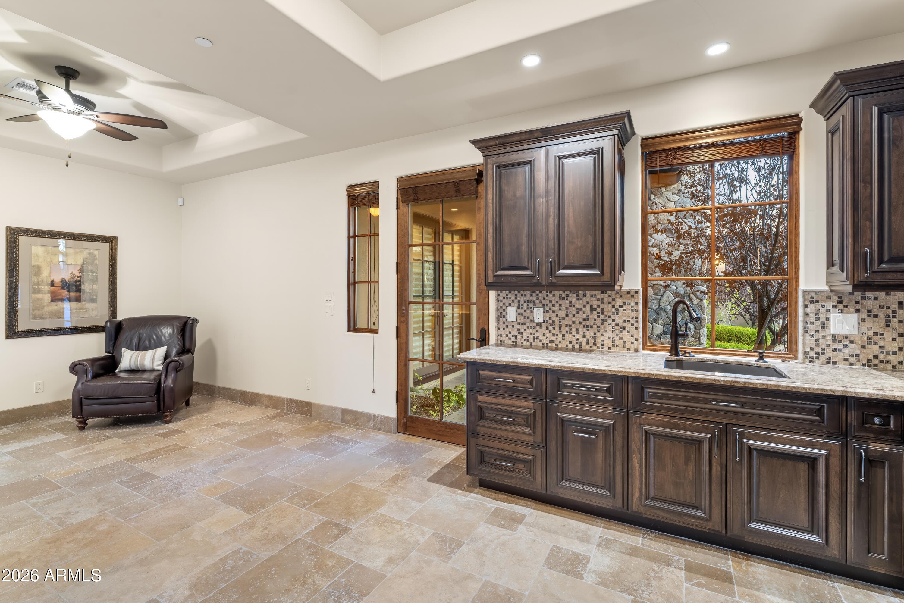 21580 N 81ST Street 6