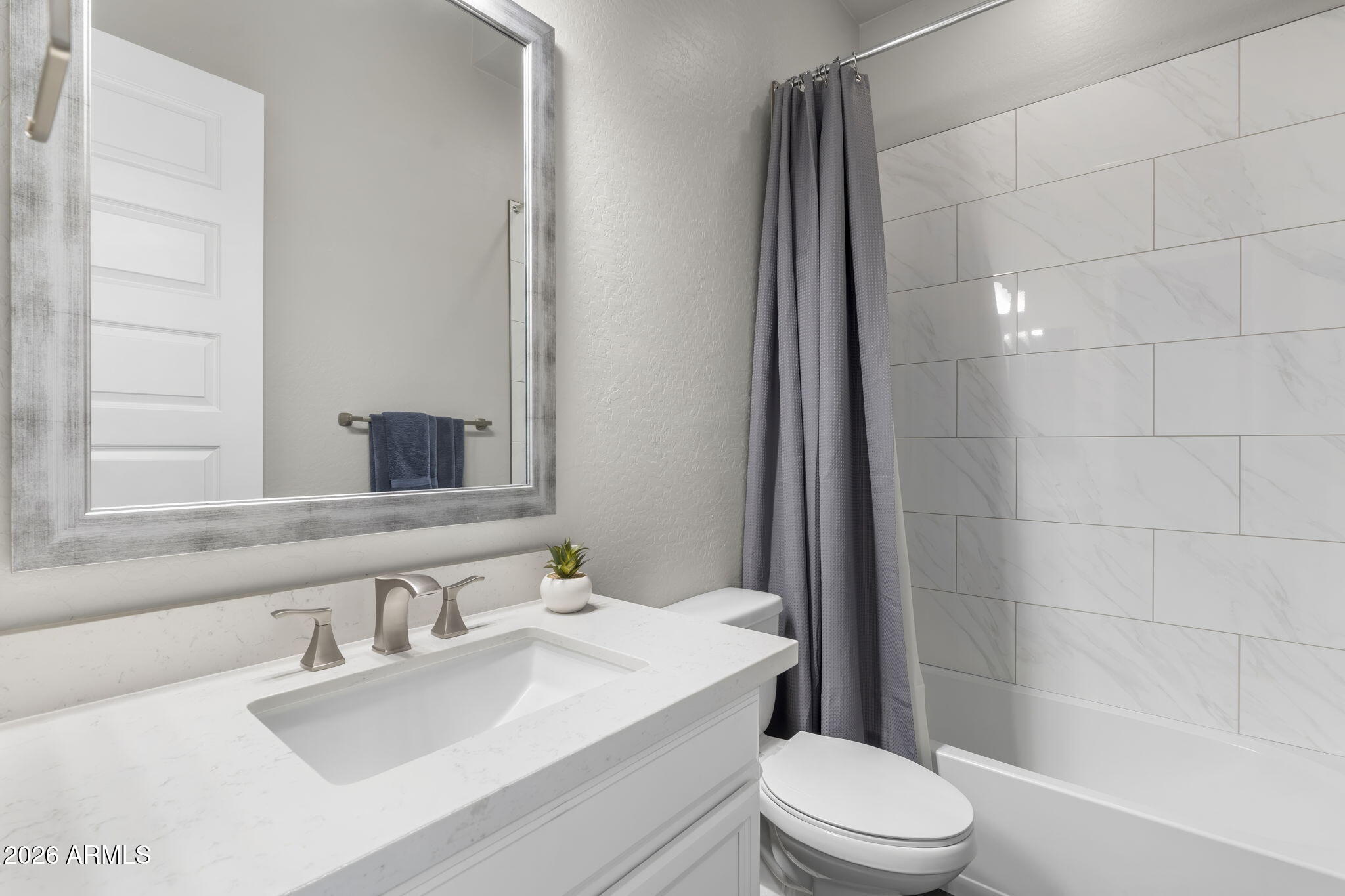 18849 E AZALEA Drive