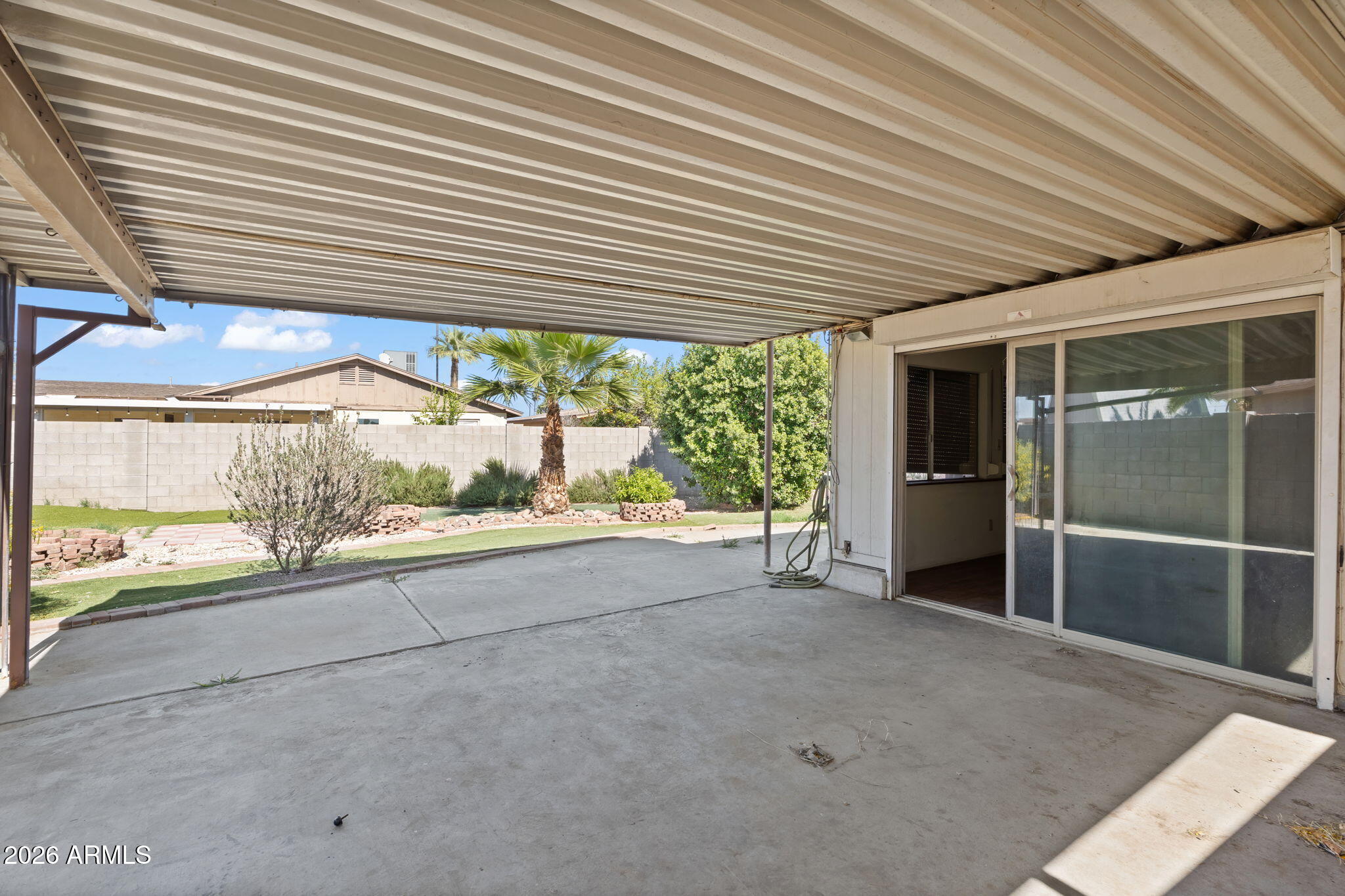 2762 W JACINTO Circle