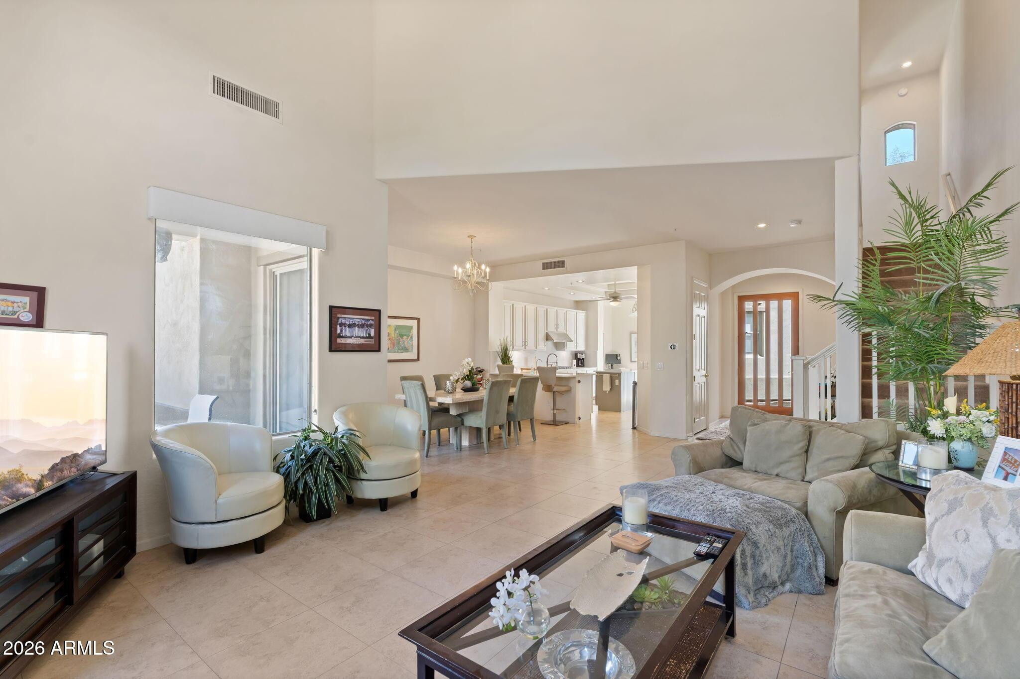 20802 N GRAYHAWK Drive 1018