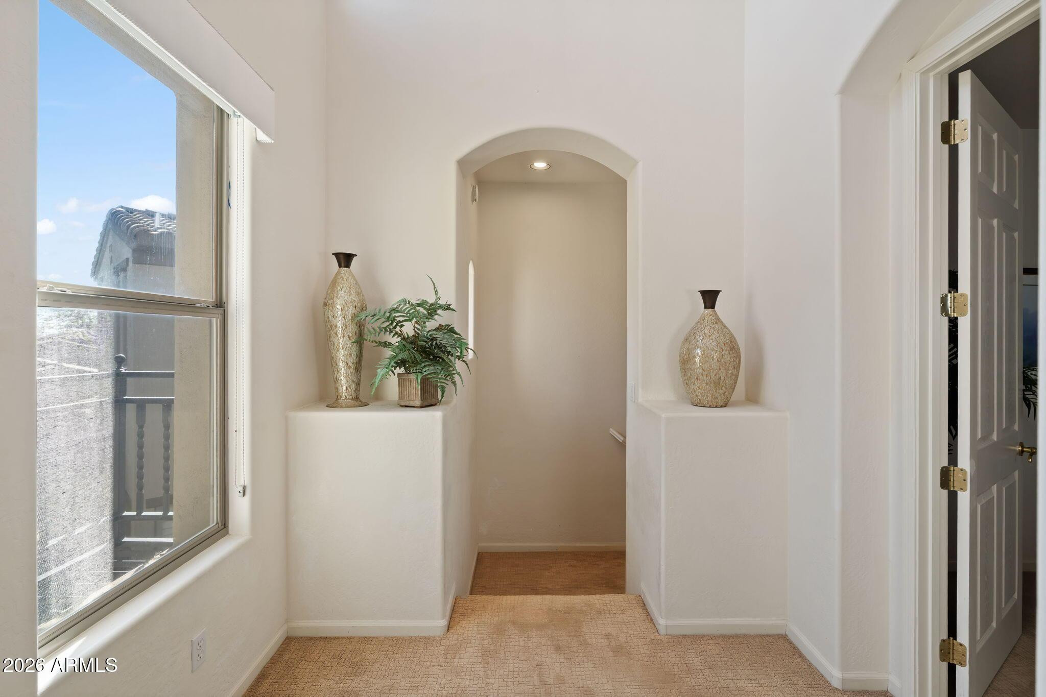 20802 N GRAYHAWK Drive 1018