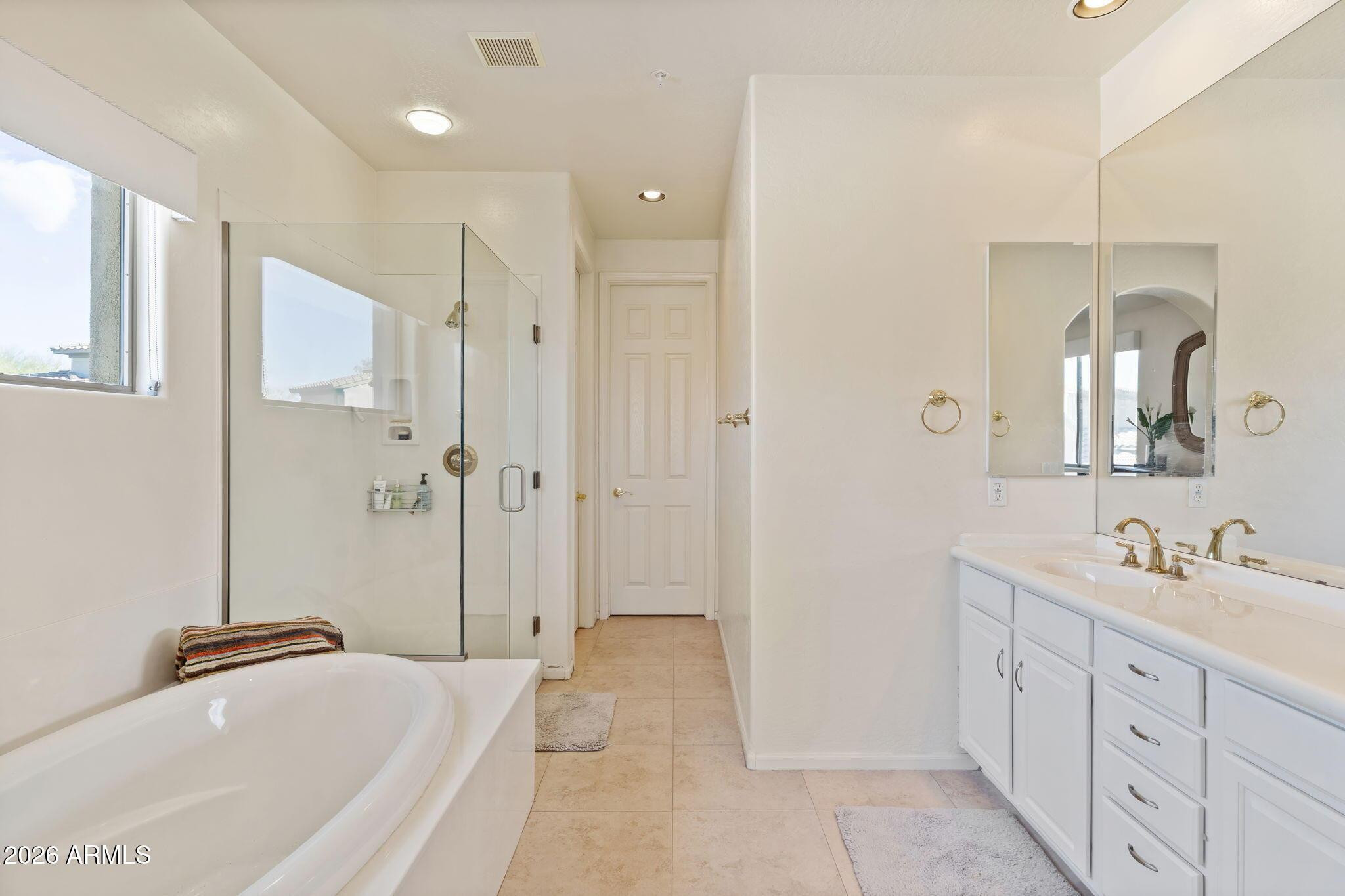 20802 N GRAYHAWK Drive 1018