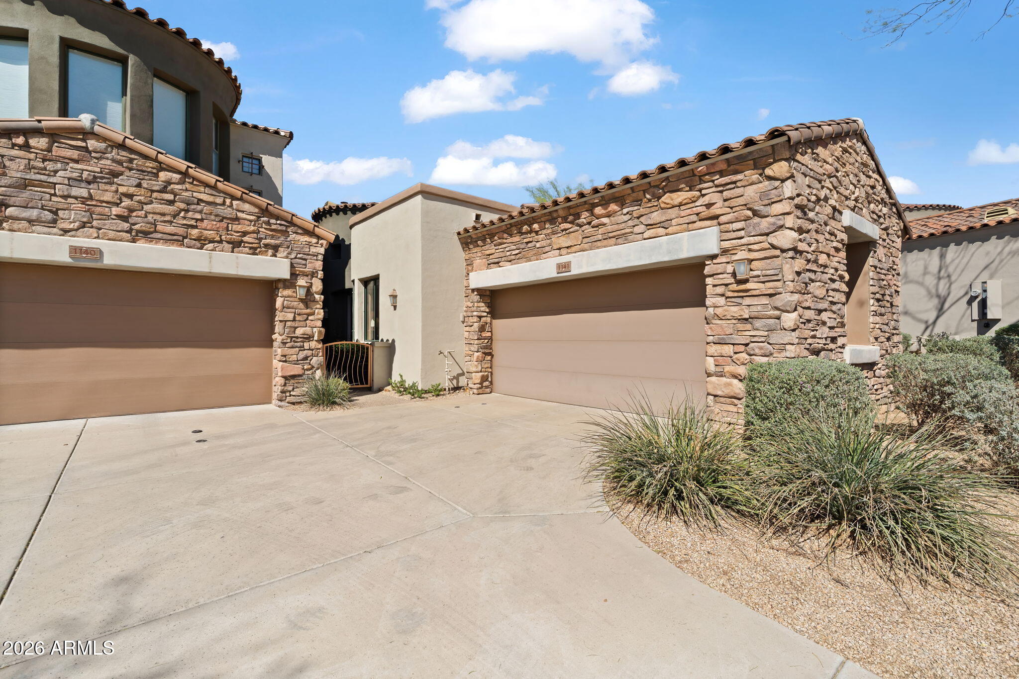 19550 N GRAYHAWK Drive 1141