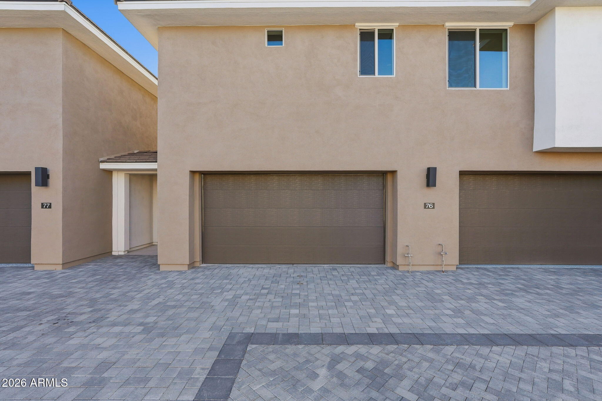 2121 W Sonoran Desert Drive 76