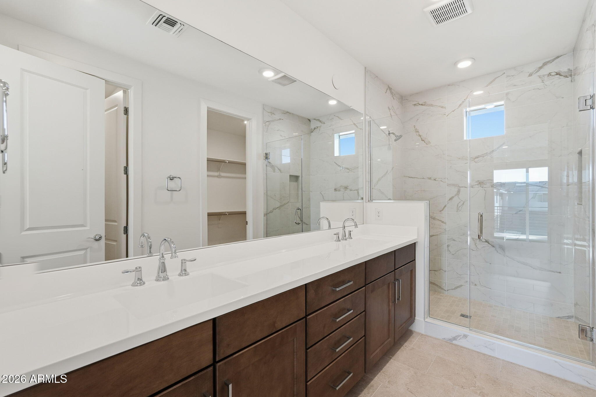 2121 W Sonoran Desert Drive 76