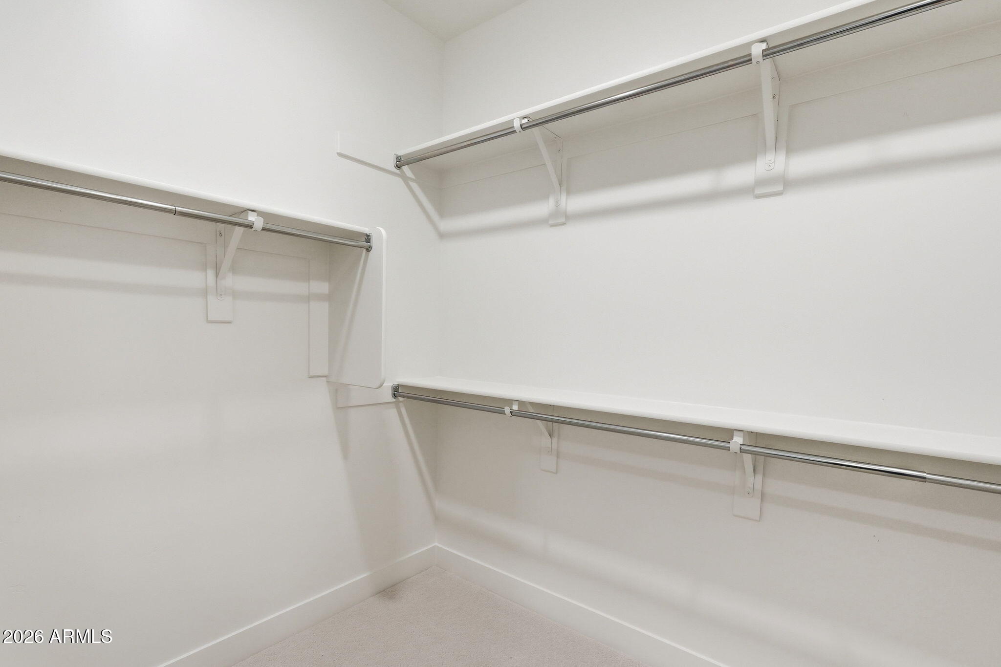 2121 W Sonoran Desert Drive 76