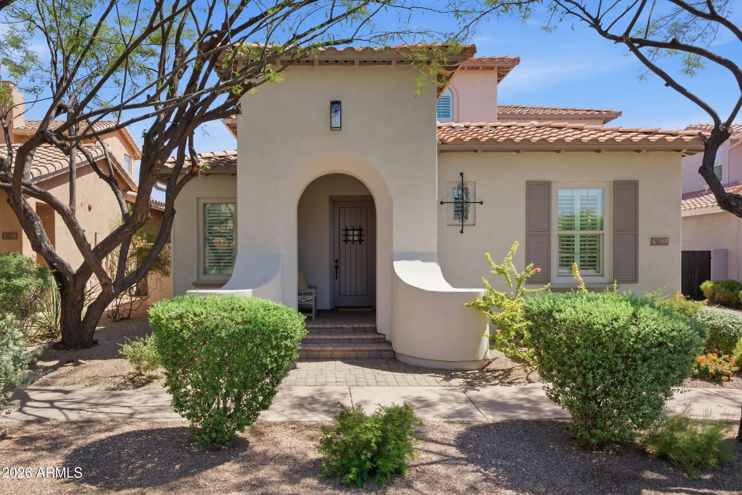 9421 E TRAILSIDE View