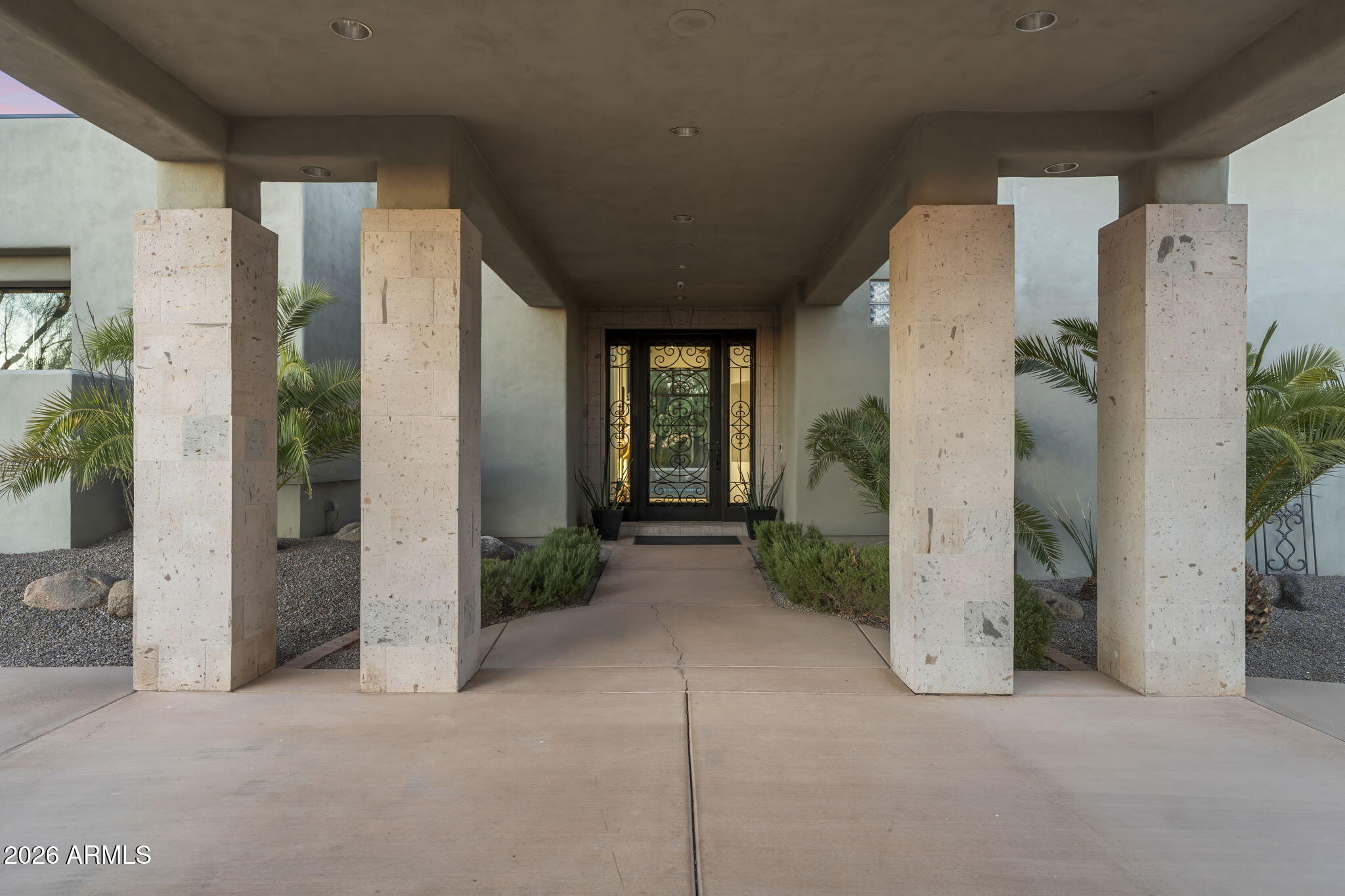 9350 E VIA DEL SOL Drive