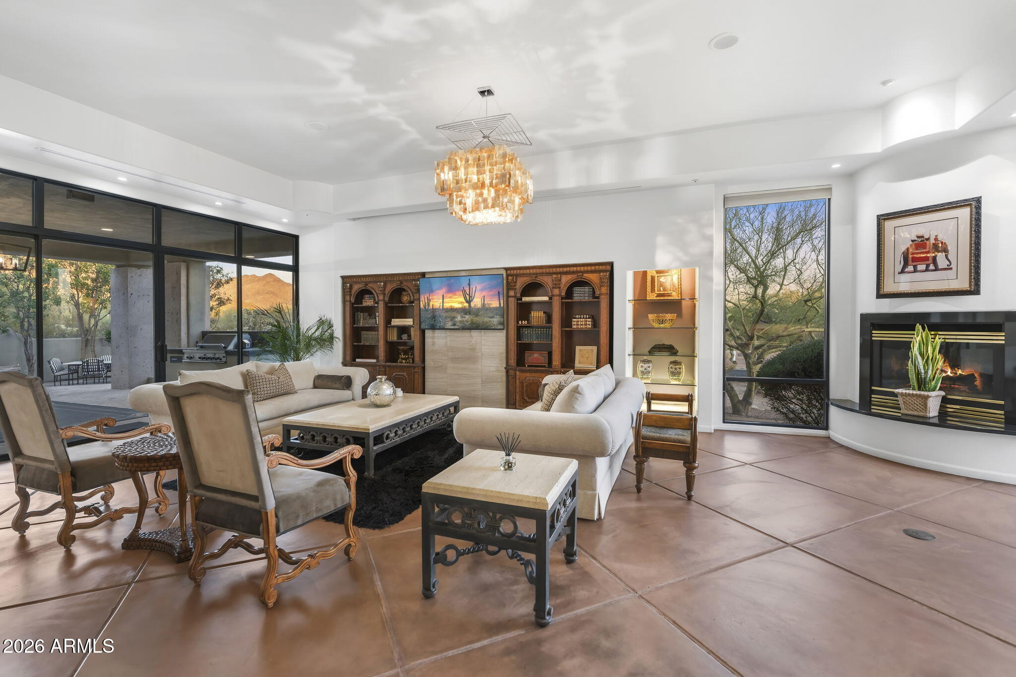 9350 E VIA DEL SOL Drive
