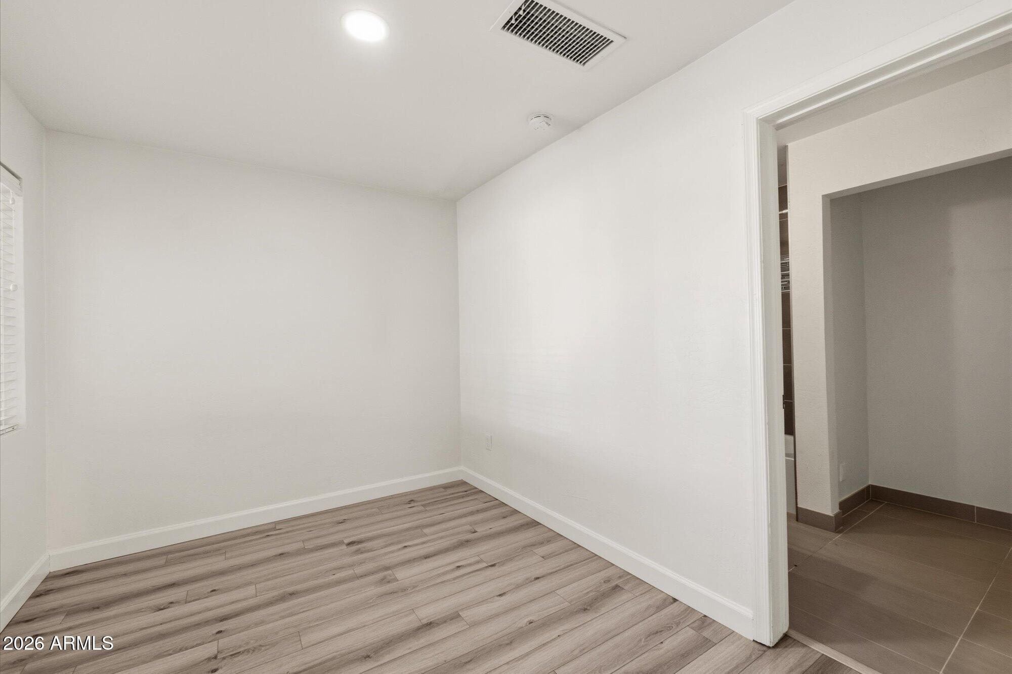 2219 N 74th Place