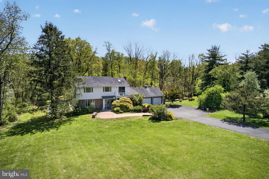 114 FEATHERBED LANE