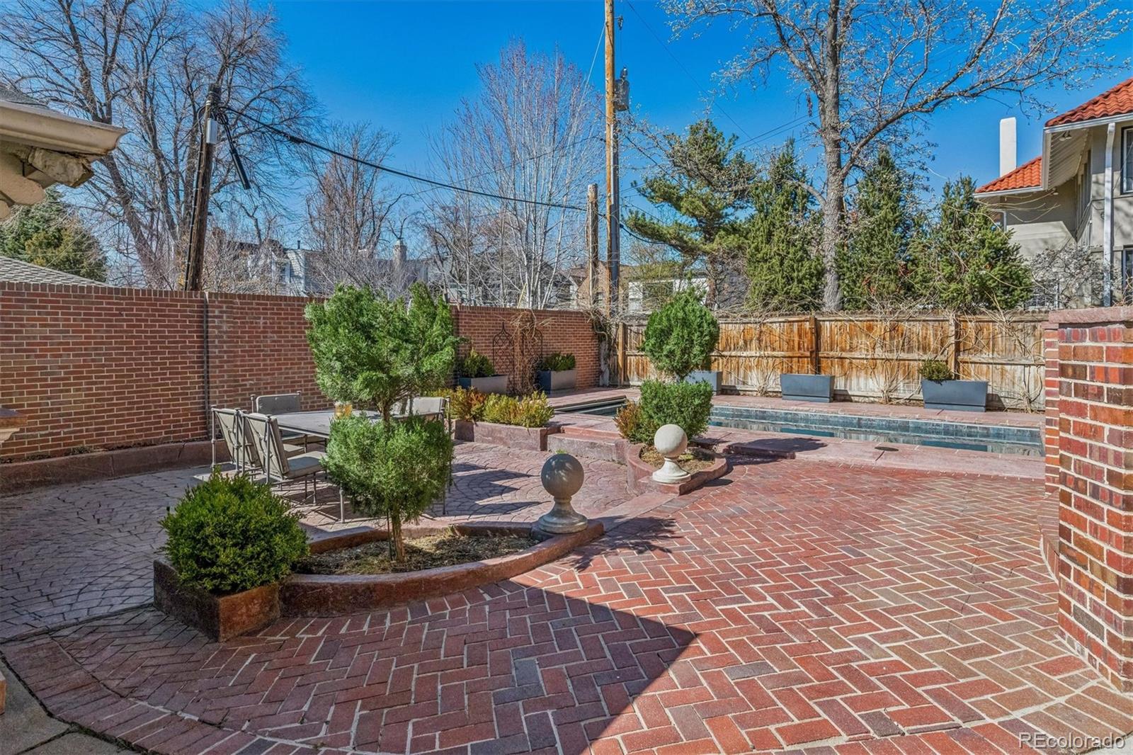 101 N Lafayette Street