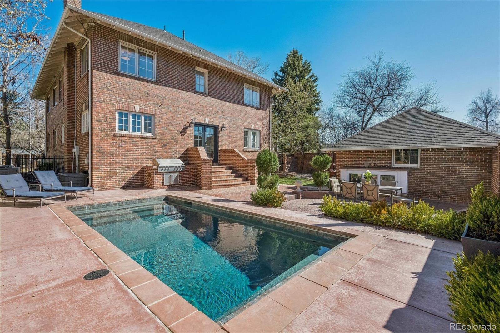 101 N Lafayette Street