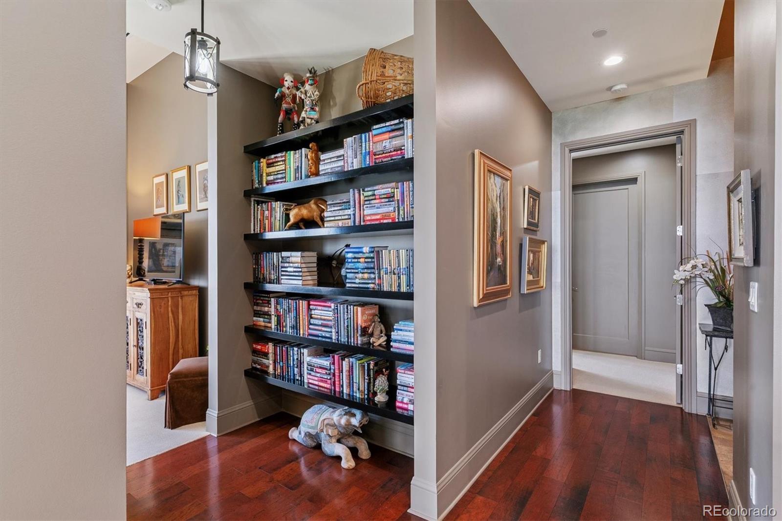 5455 Landmark Place Unit: 1414