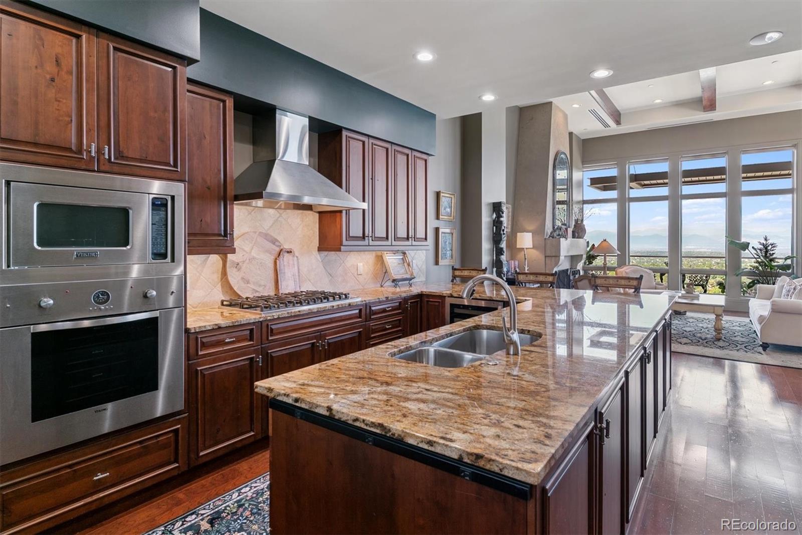 5455 Landmark Place Unit: 1414