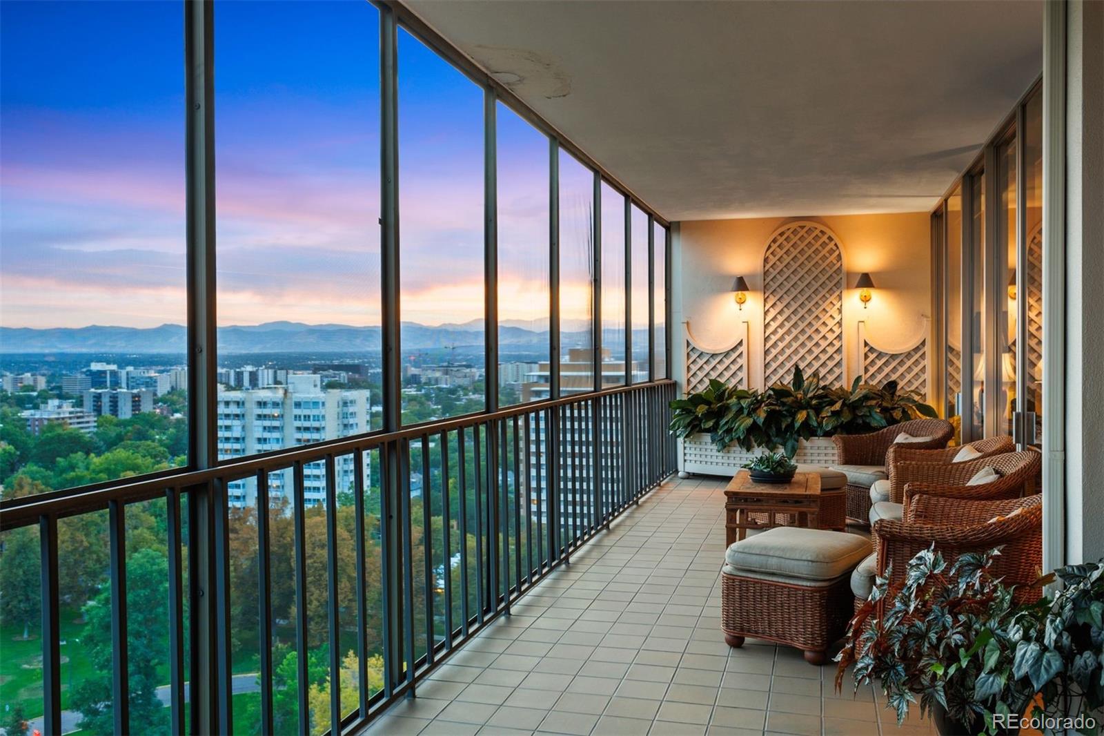 1201 N Williams Street Unit: 16C