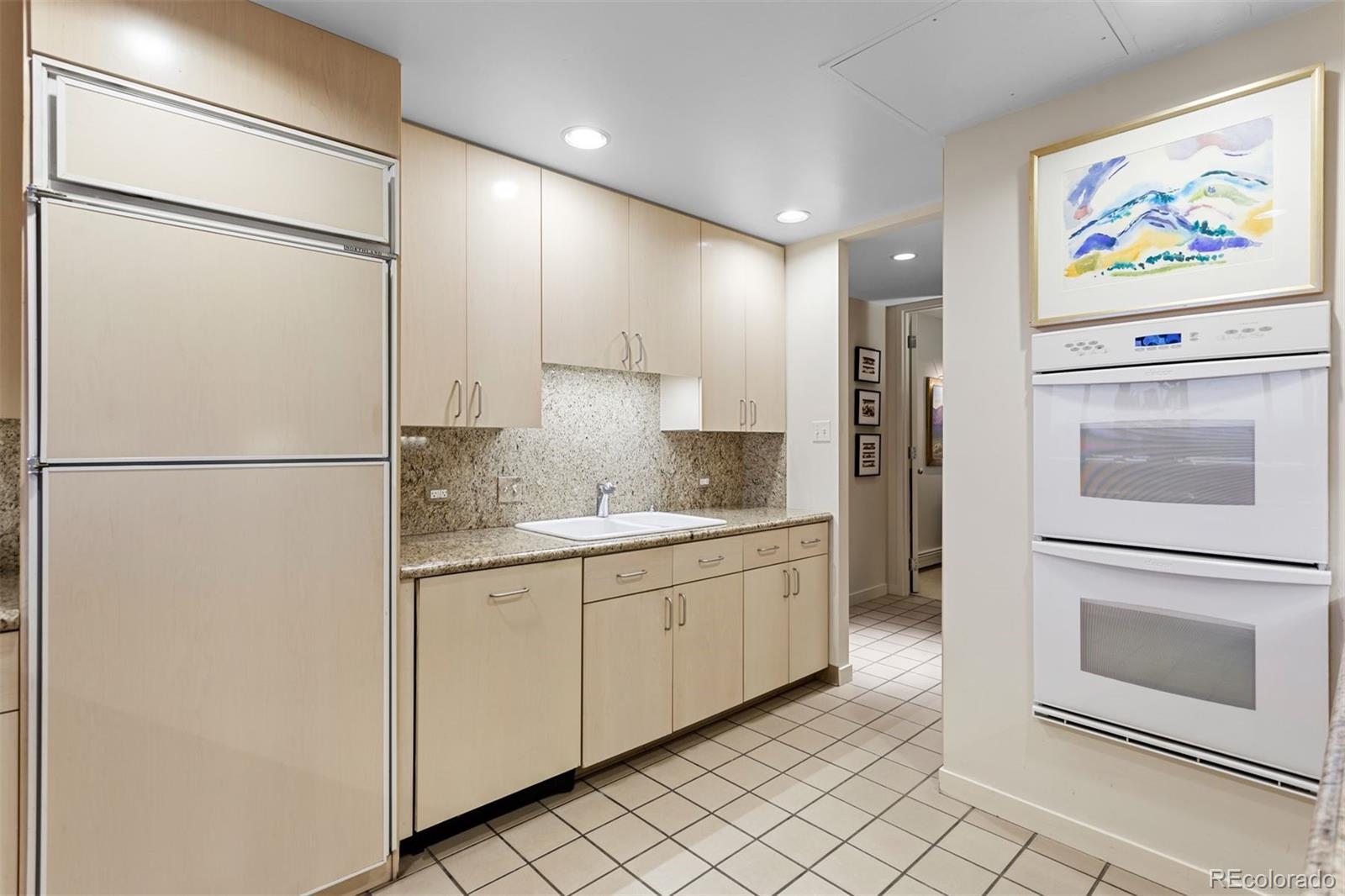 1201 N Williams Street Unit: 16C
