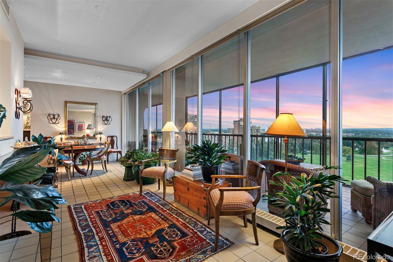 1201 N Williams Street Unit: 16C