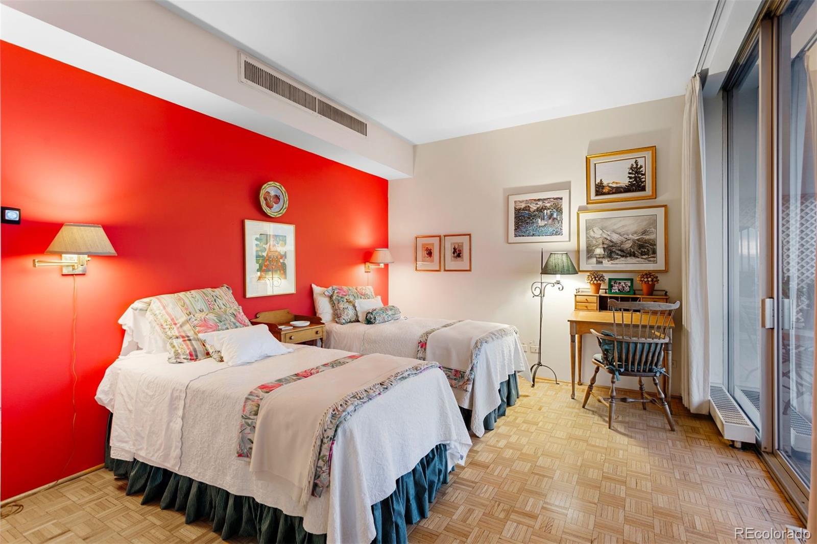 1201 N Williams Street Unit: 16C