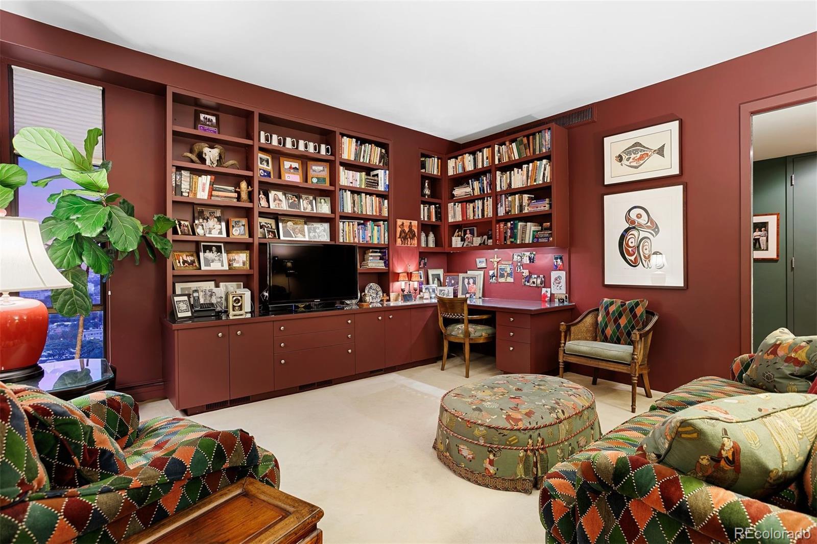 1201 N Williams Street Unit: 16C