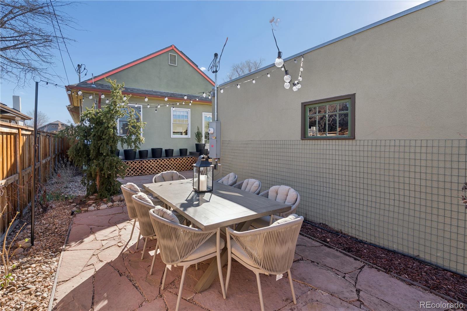 1385 S Lincoln Street