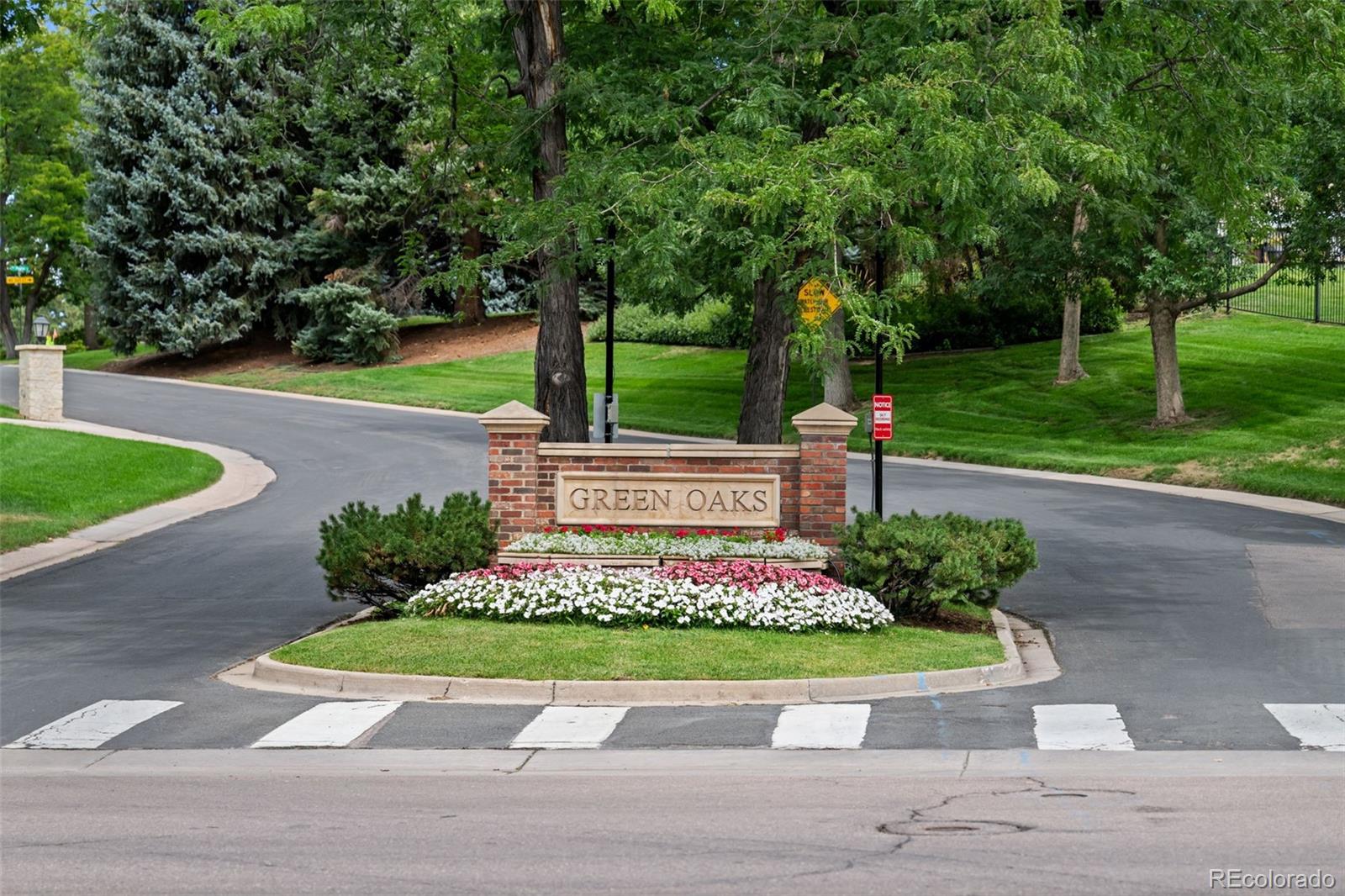 2209 Green Oaks Lane