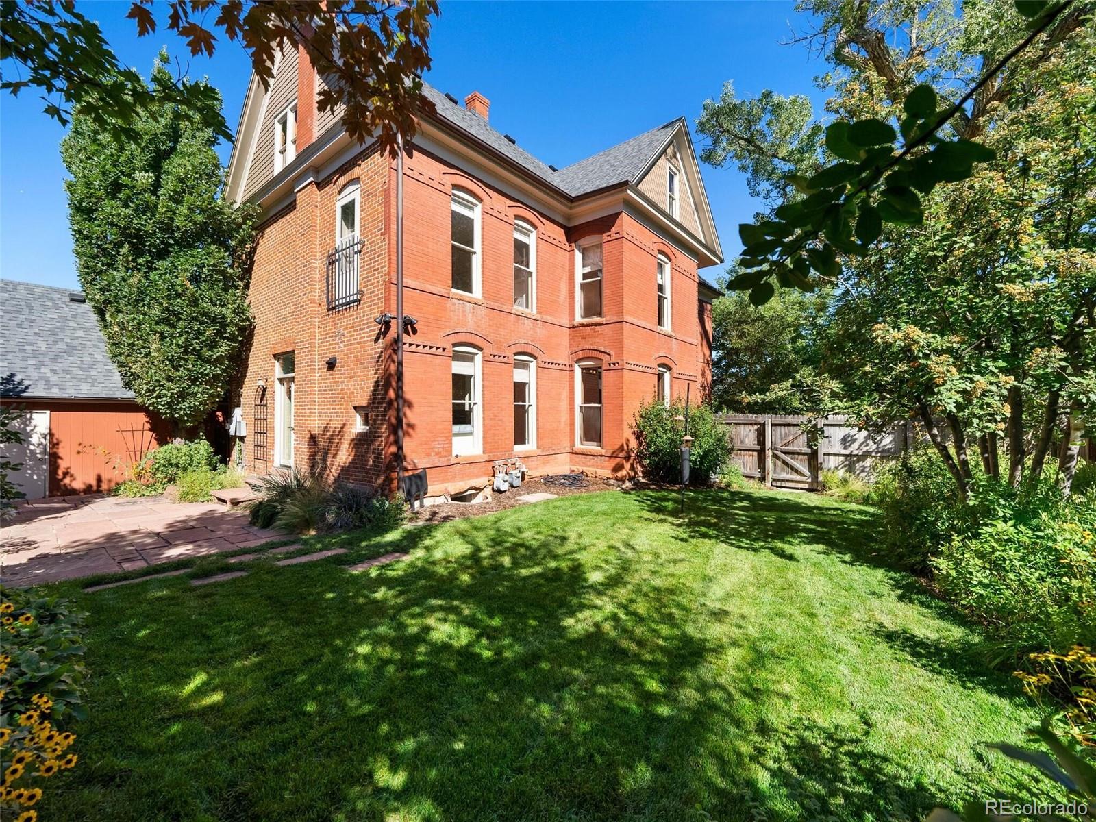 238 E Florida Avenue