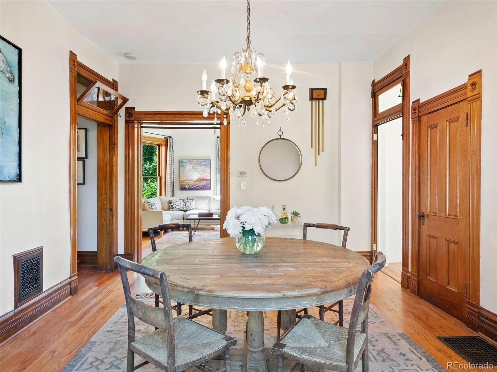 238 E Florida Avenue