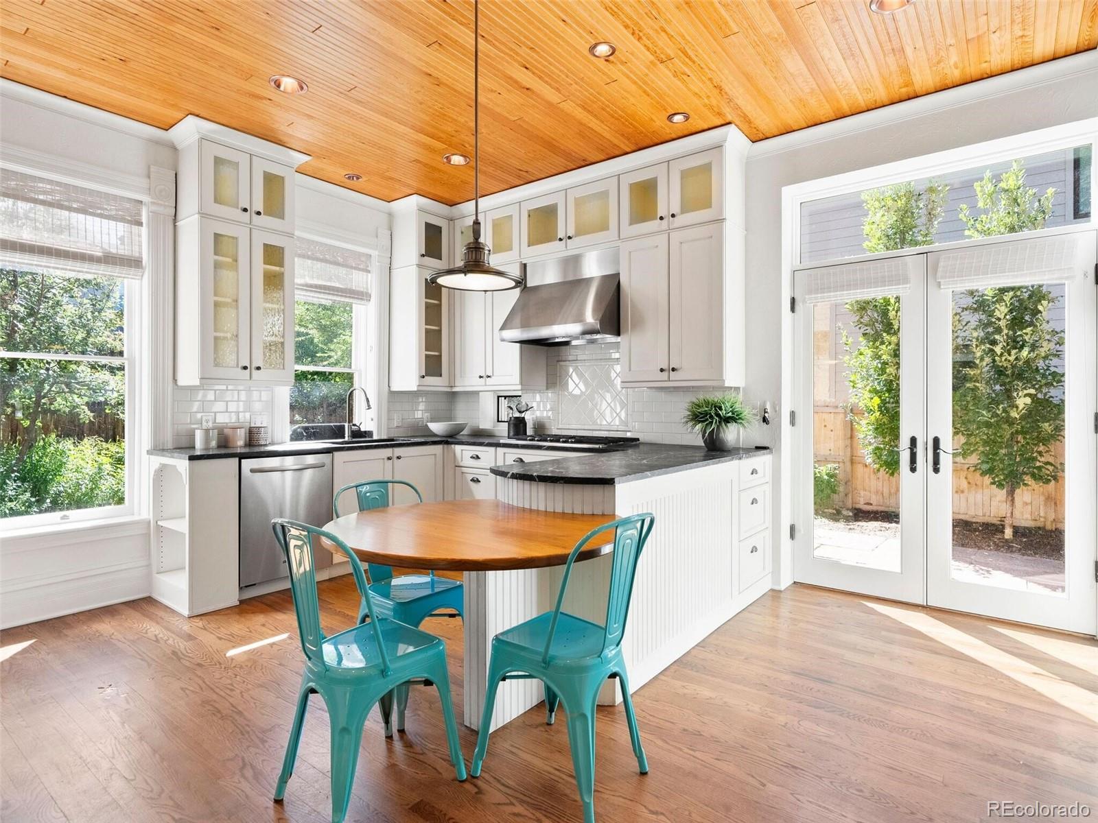 238 E Florida Avenue