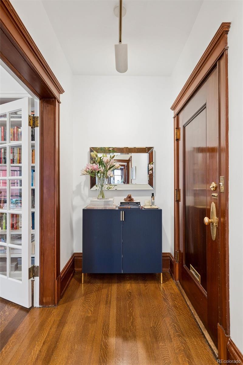 836 E 17th Avenue Unit: 2E