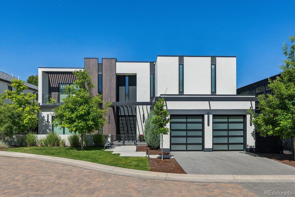 2821 E Cedar Avenue Unit: 17