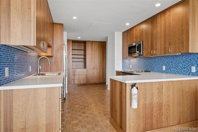 1201 N Williams Street Unit: 3C