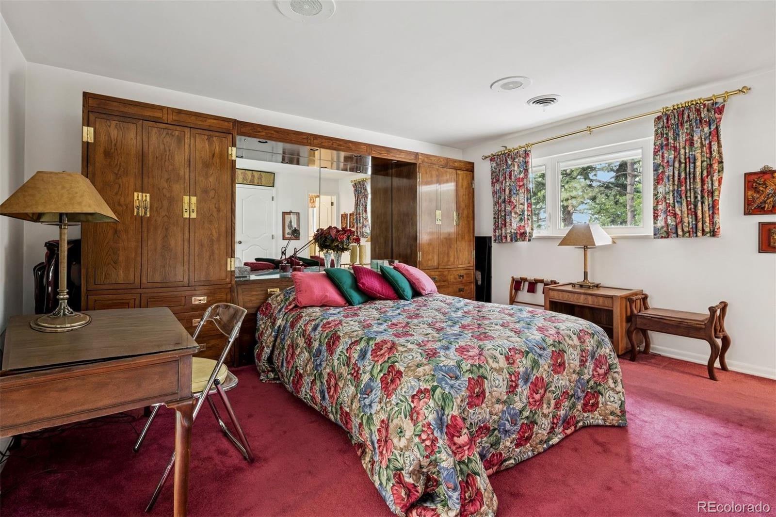 4290 Honey Locust Drive