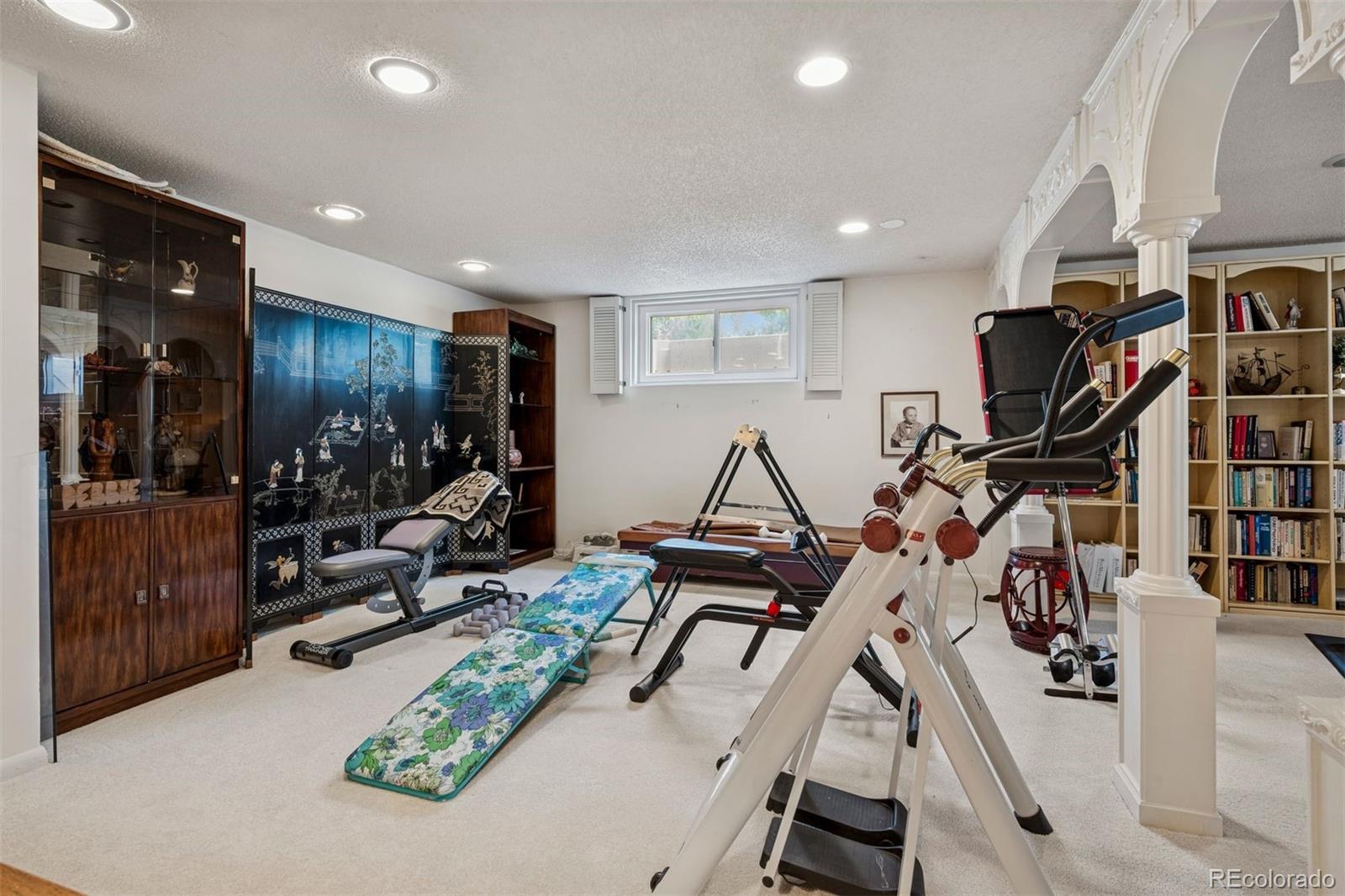 4290 Honey Locust Drive