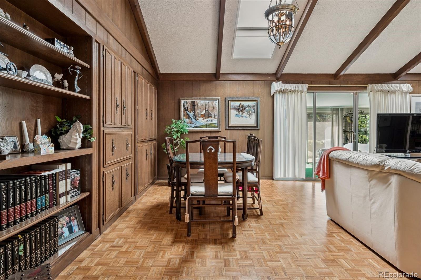 4290 Honey Locust Drive