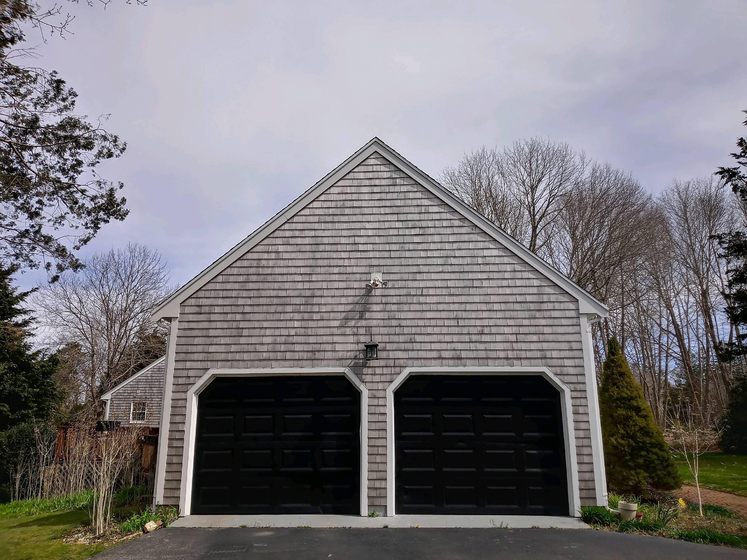 216 N Falmouth Highway