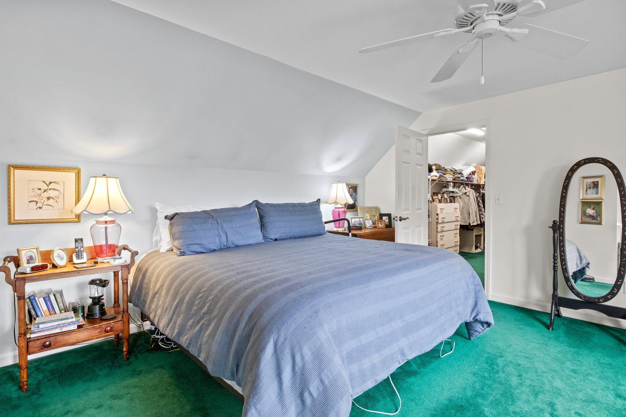 216 N Falmouth Highway