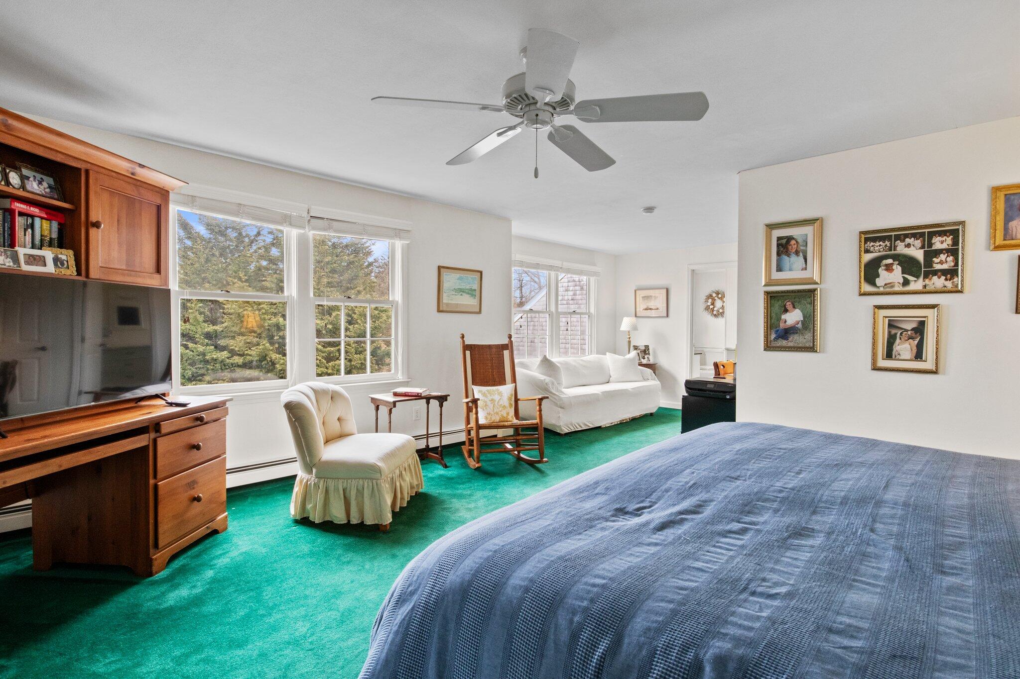 216 N Falmouth Highway