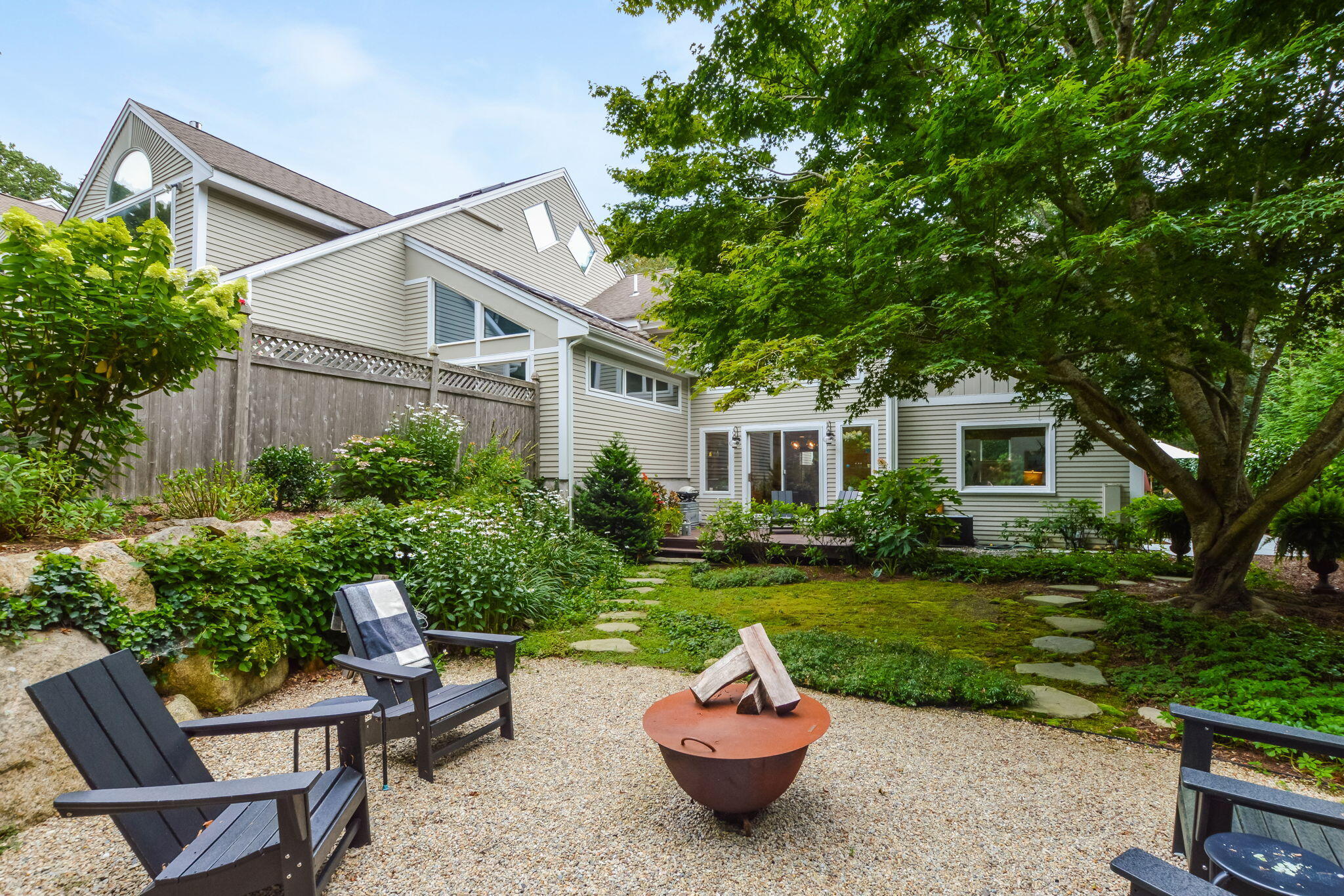 45 Highfield Drive # 1U