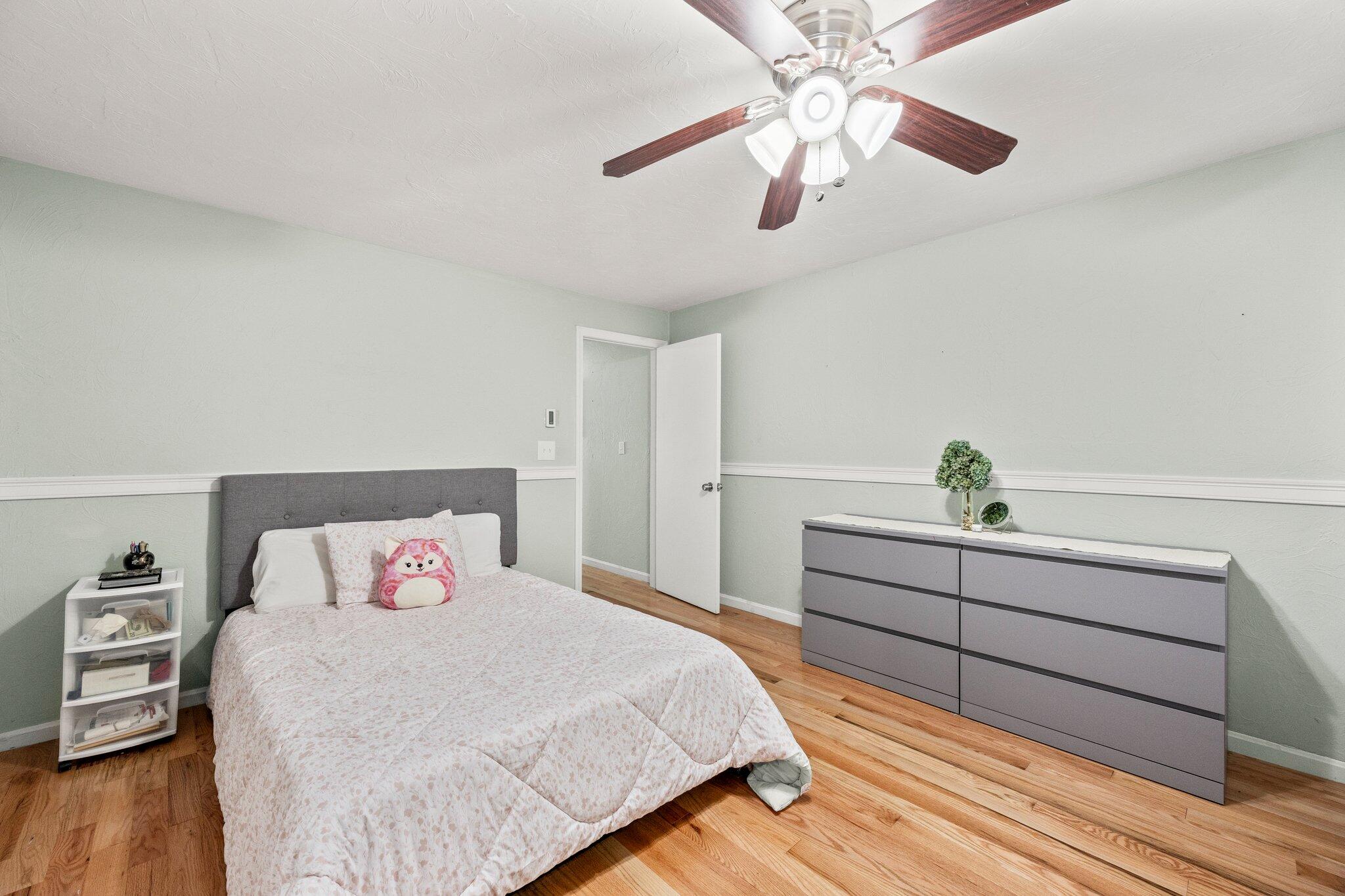 300 Falmouth Road # 21E