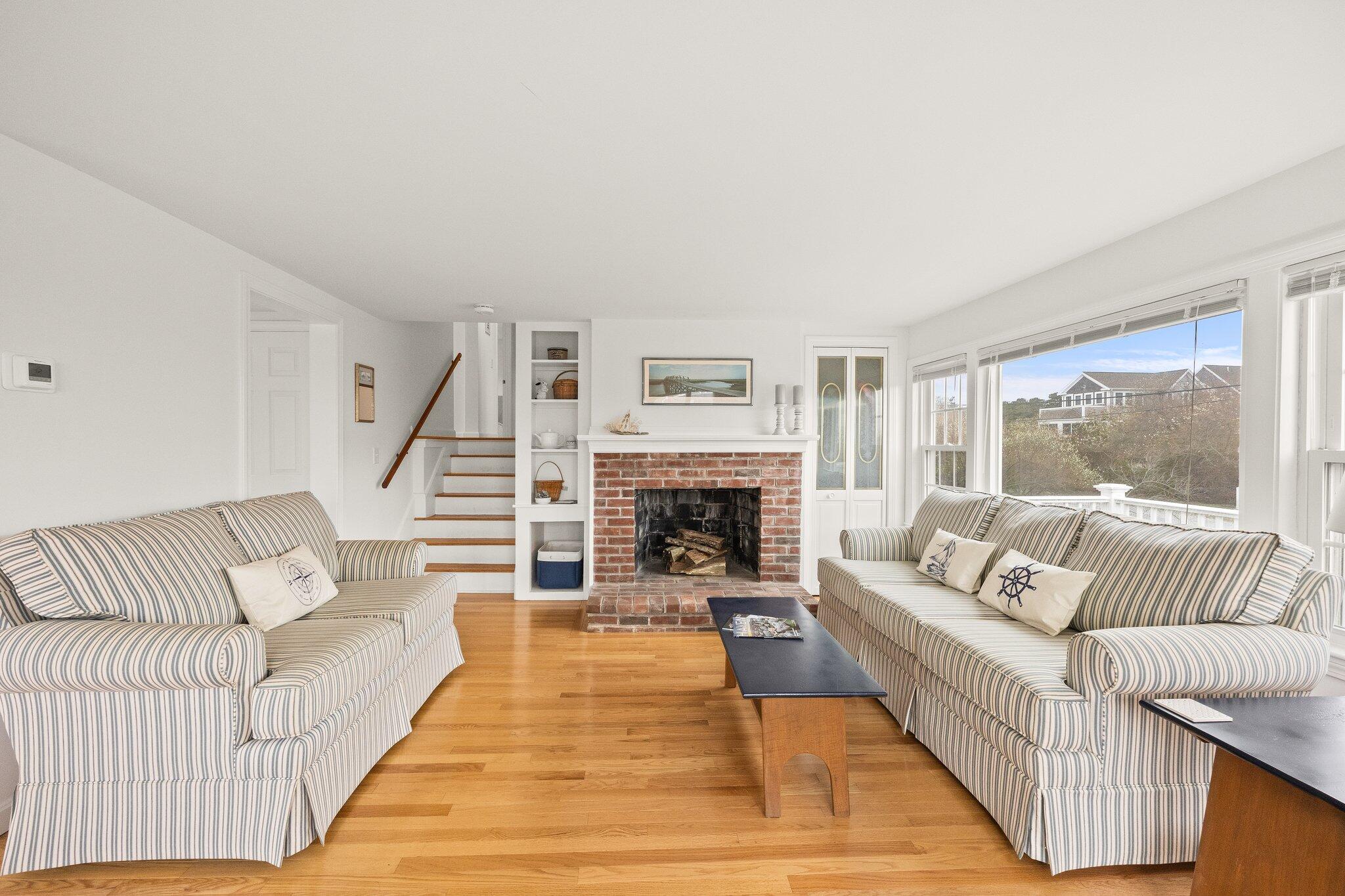 6 Beachway West