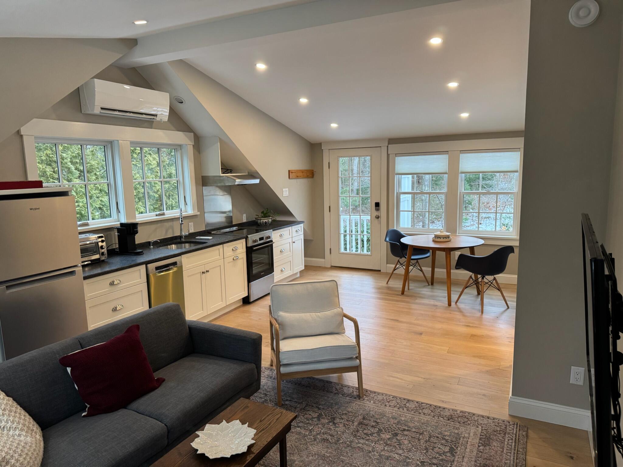 124 Ambleside Drive