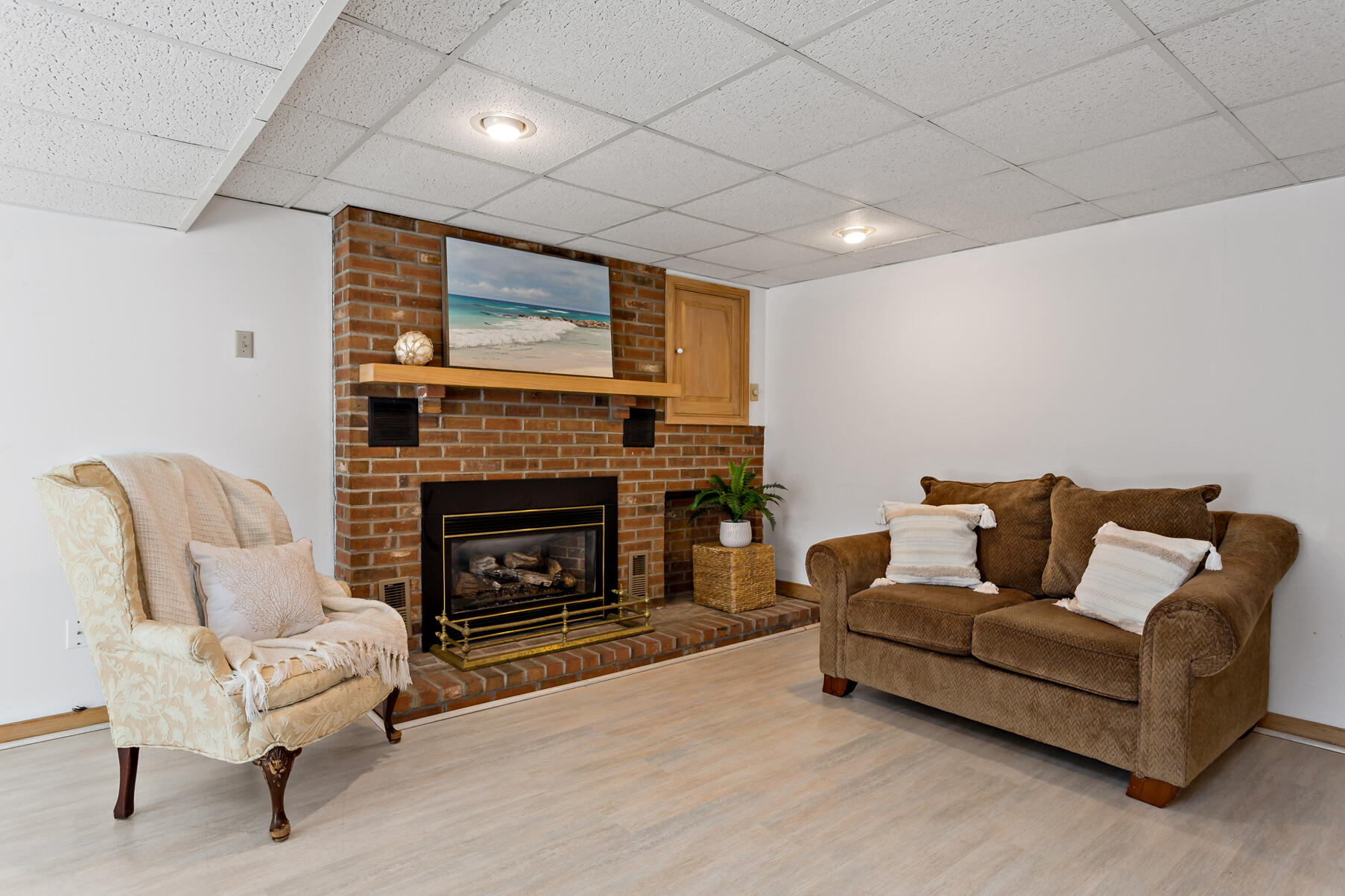 120 Great Hill Drive