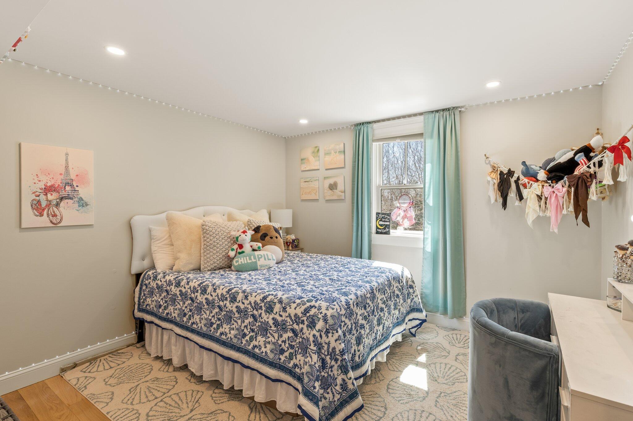87 Oyster Pond Road