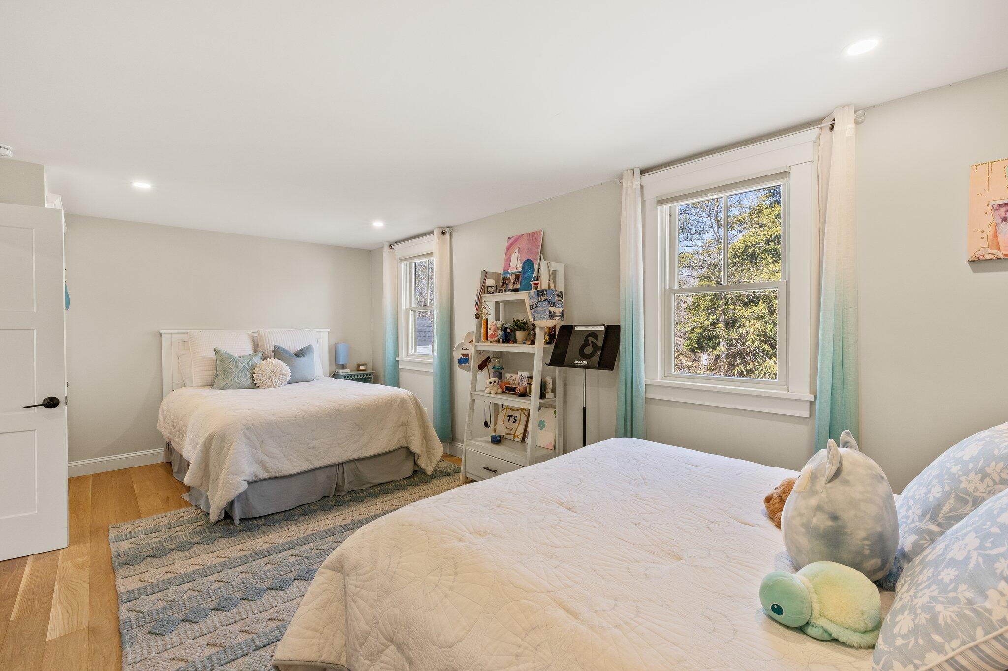 87 Oyster Pond Road