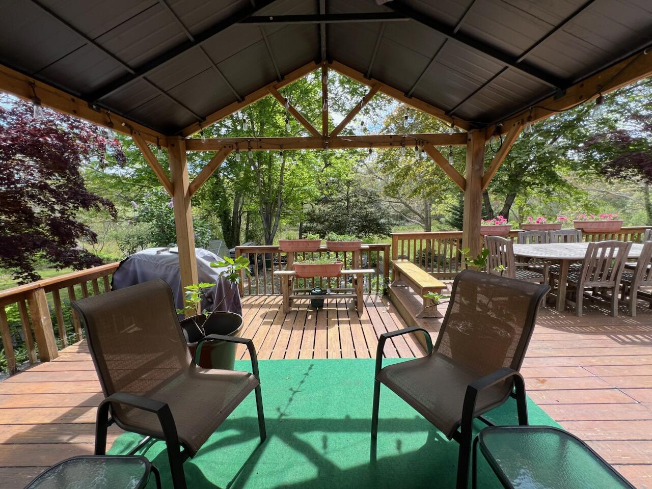 114 Stoney Cliff Road