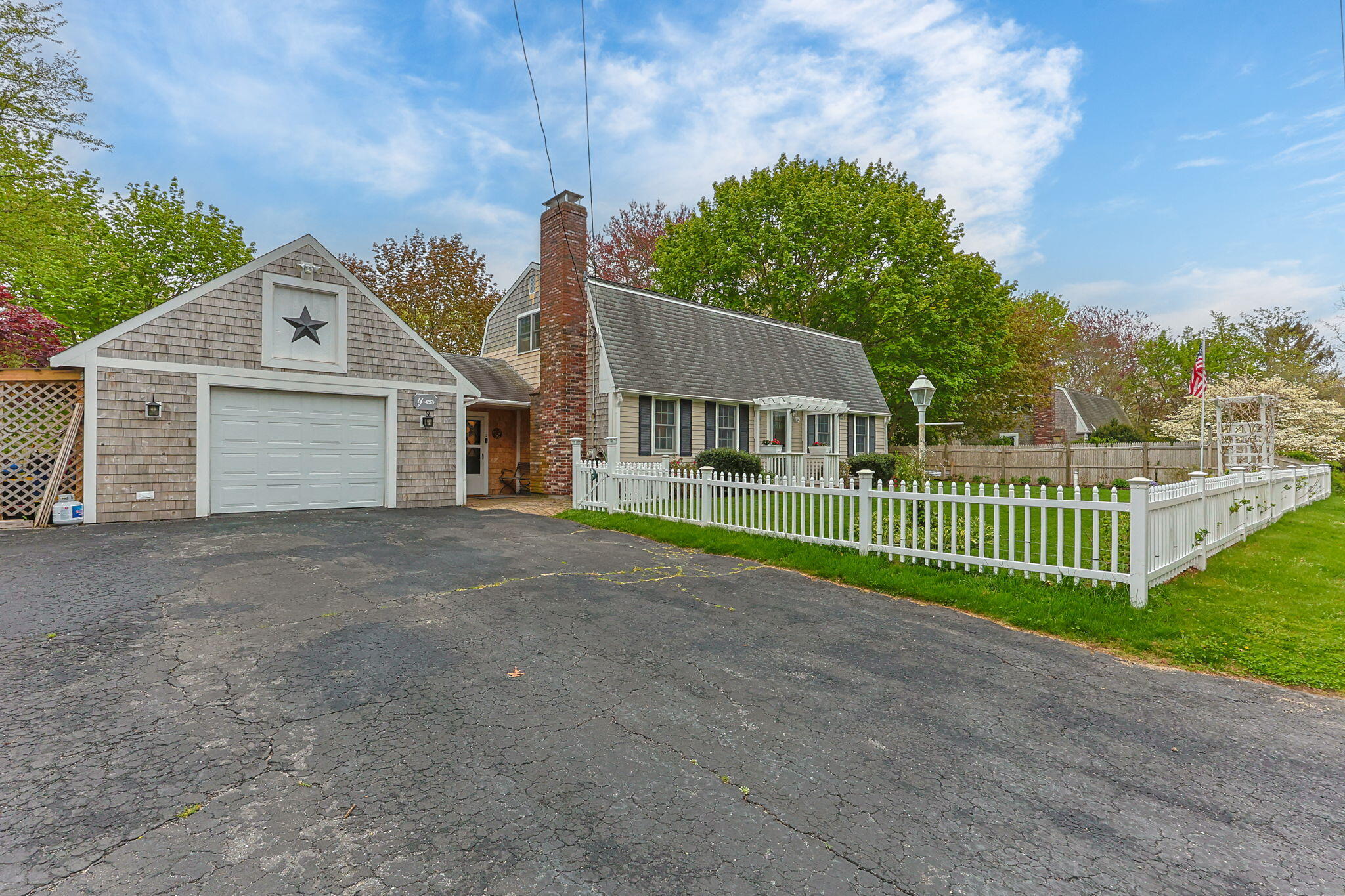 114 Stoney Cliff Road