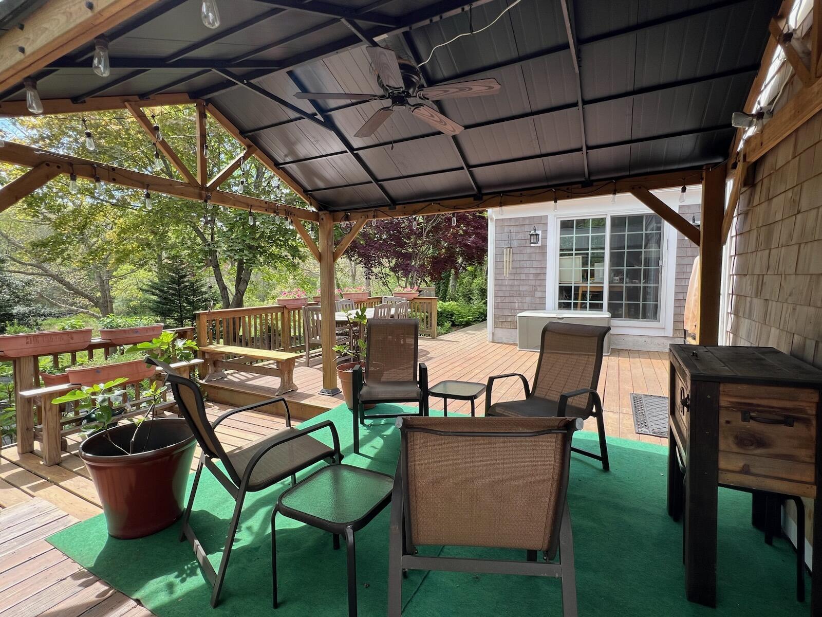 114 Stoney Cliff Road