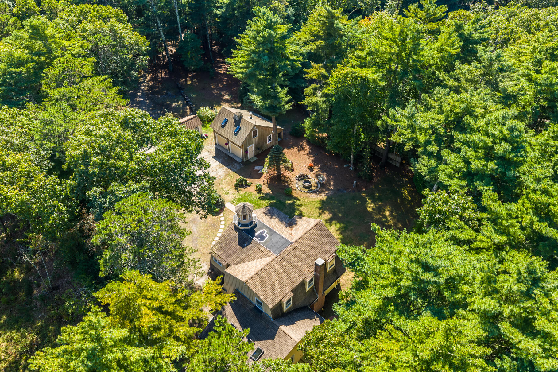 70 North Road, Pocasset